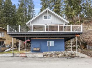 11945 N Honeymoon Bay Rd, Newman Lake, WA 99025
