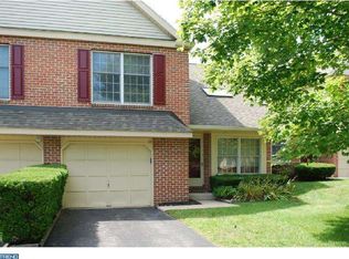 10 Oak Leaf Ln, Downingtown, PA