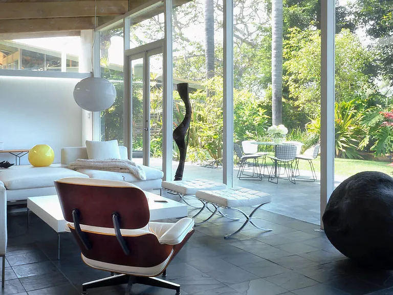 15146 Mulholland Dr — Photo 5