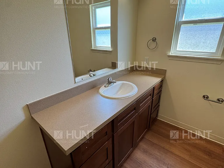 3020 Albacore Cir #B10 — Photo 20