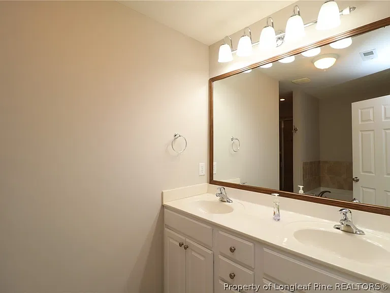 2935 Winding Waters Way — Photo 33
