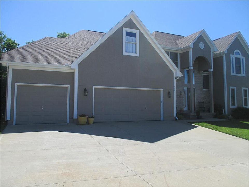 1st image of 3001 S Granite Ave