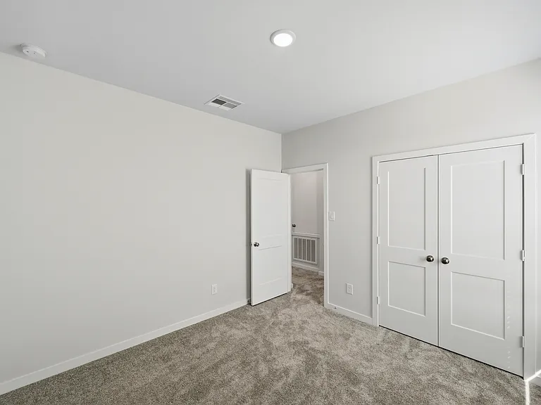 21106 Armstrong County Dr — Photo 25