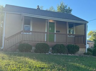 927 N Elm Ave, Saint Louis, MO 63119