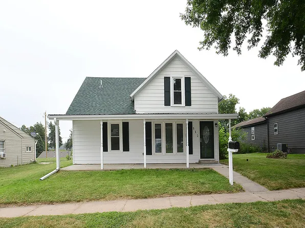 512 N 4th Ave, Logan, IA 51546