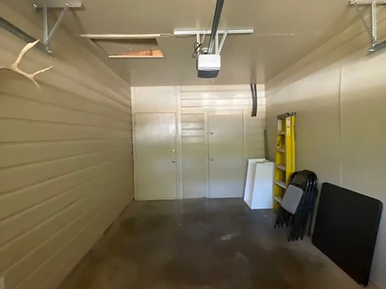 1140 Highland Ave — Photo 13