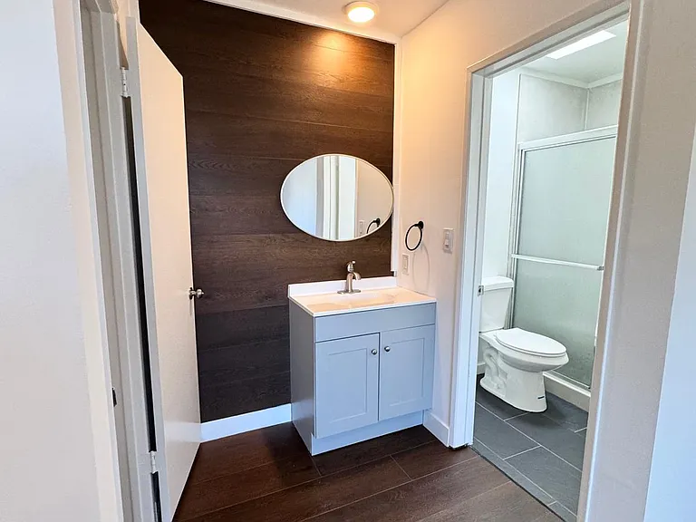 Bedroom Bathroom