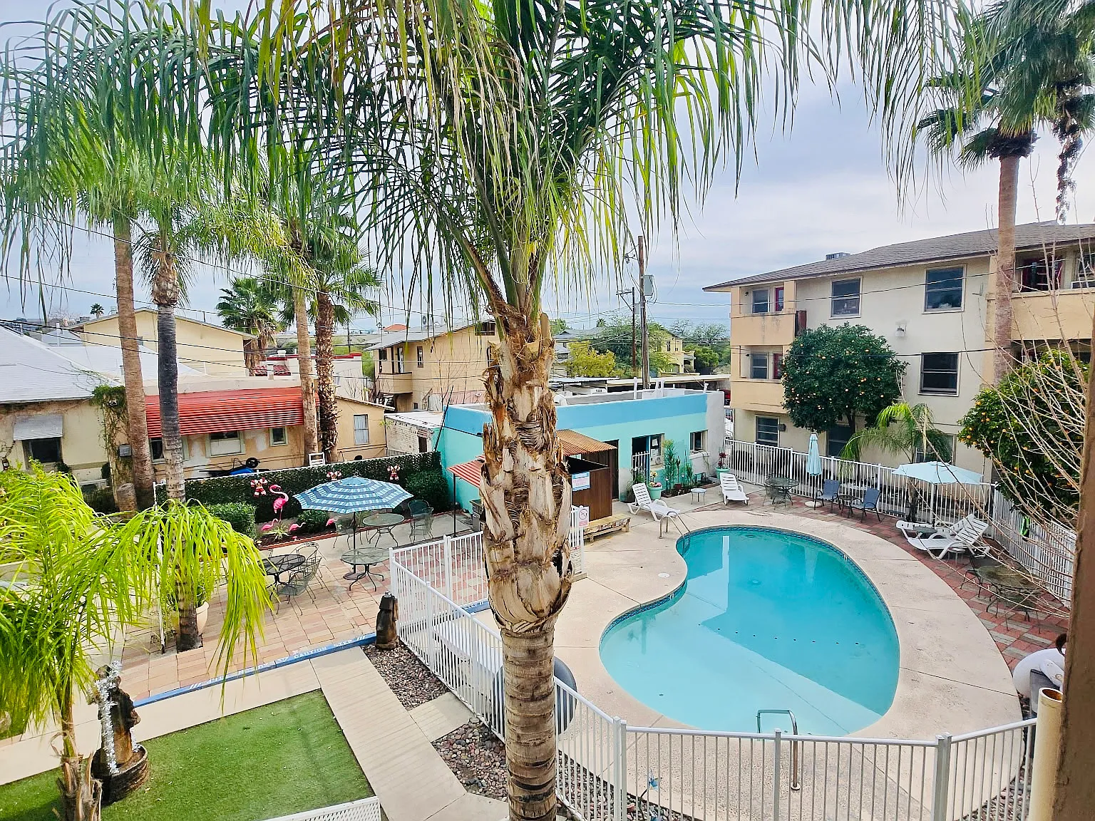 Rincon Apartments — Photo 2