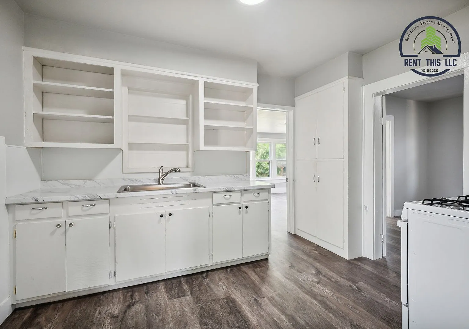 3 bed, $925 — Photo 4