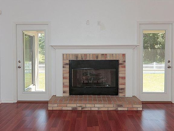 5th image of 3632 Alafia Creek St