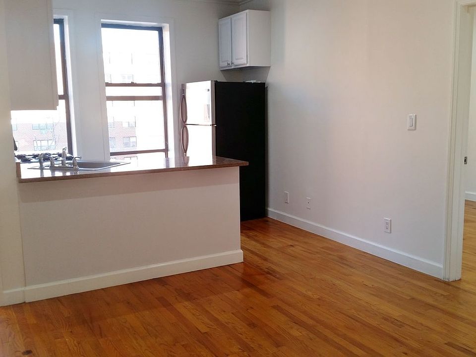 1st image of 474 W 150th St #8