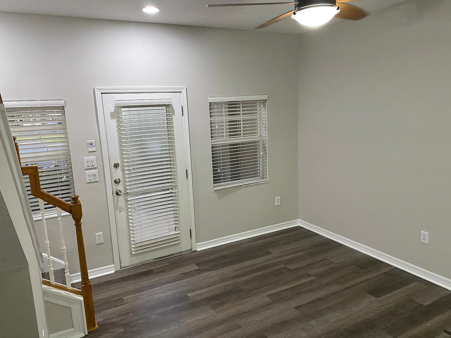 31213 Flannery Ct — Photo 2