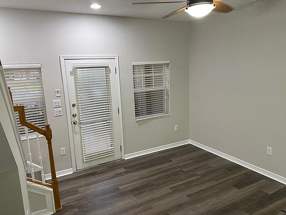 Living/Entry