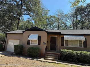 2914 Barwood Dr, Jackson, MS 39212