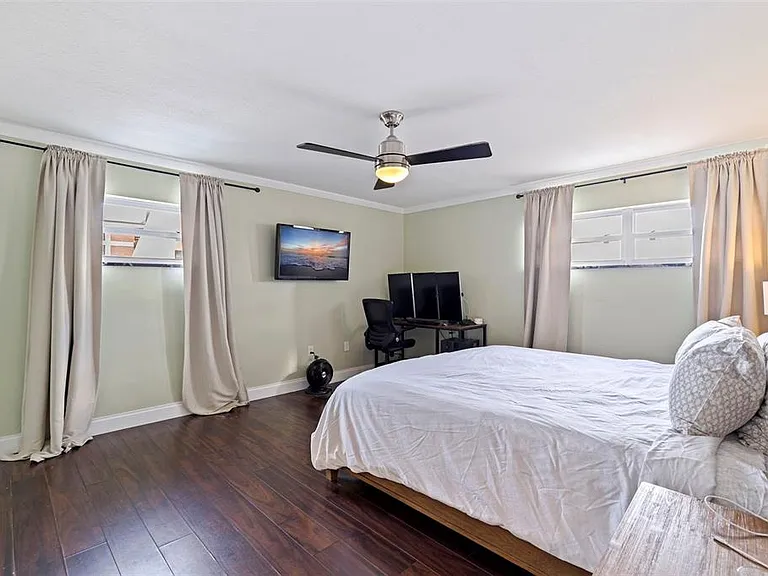 5000 Gulf Blvd #301 — Photo 22