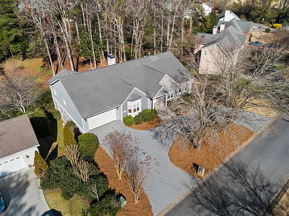 2nd image of 474 Timberlea Lake Dr SE