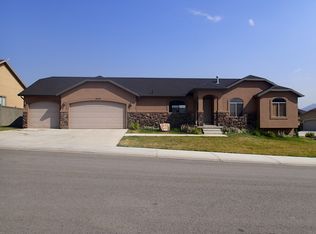 8644 N Franklin Dr, Eagle Mountain, UT 84005
