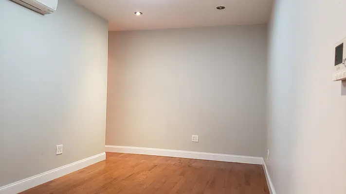 Rented by JB Management NY Inc | media 17