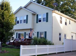 980 Quentin Rd, Eastlake, OH 44095