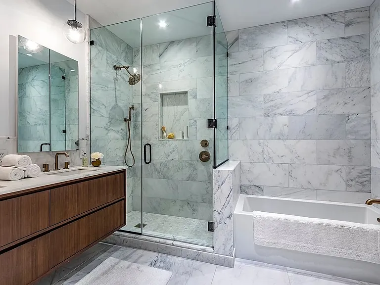 106 Franklin St #4 — Photo 9