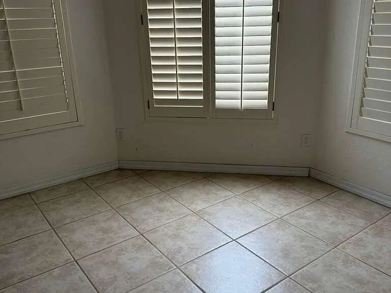 2902 N Udall St — Photo 7