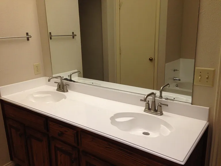 1704 Nest Pl — Photo 5