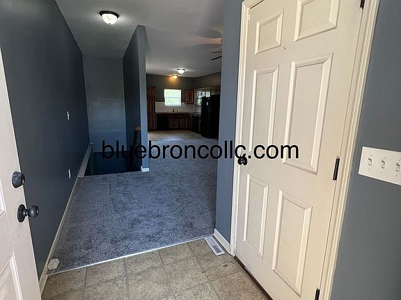 2nd image of 10502 E 45th Ter