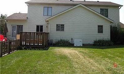 2nd image of 2512 Theobald St