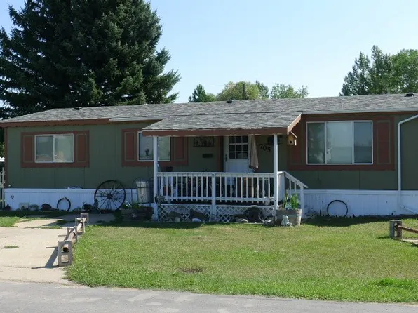 705 Fern Ln, Lewistown, MT 59457