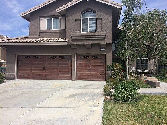 3rd image of 14365 Pinnacle Ct