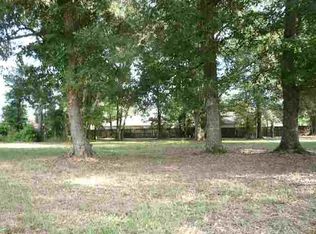 5095 Sassafras Ln, Beaumont, TX 77708