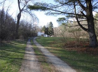 412 W Arcadia Dr, Pittsburgh, PA