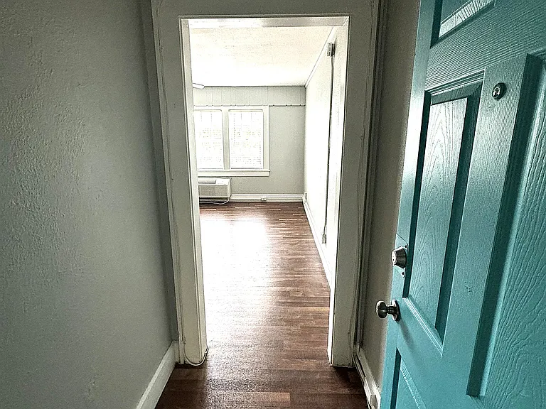 5th Street Lofts — Photo 9