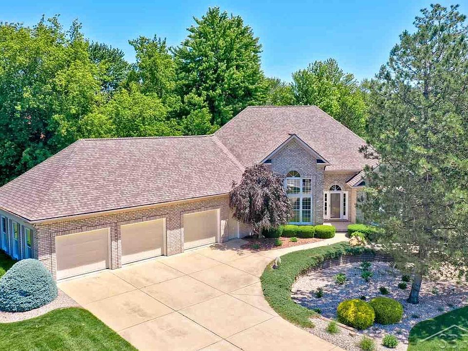 1st image of 5620 Pine Gate Dr