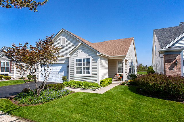 1st image of 466 Longfield Ln