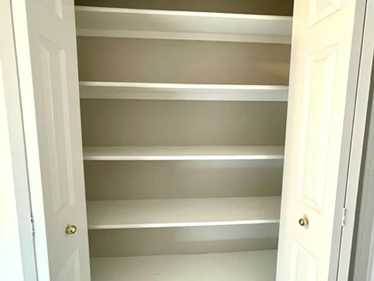 1157 SW Silver Lake Blvd — Photo 16