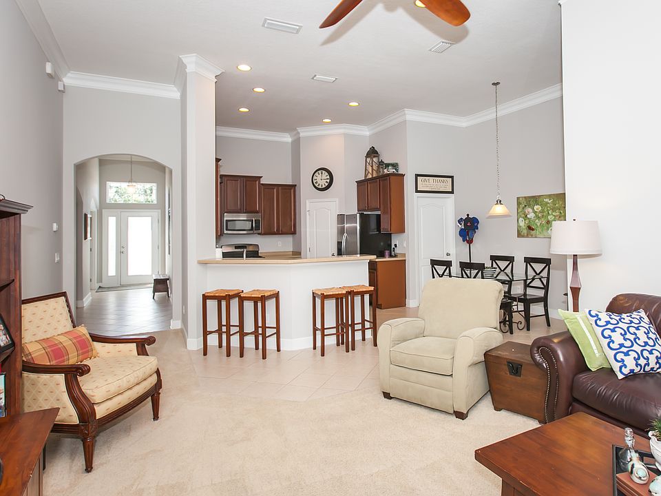 1st image of 832 Chanterelle Way