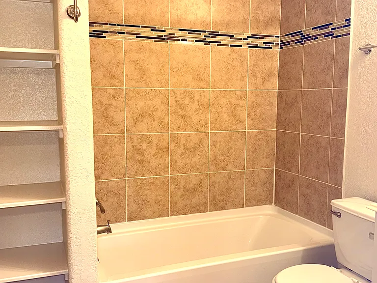 11510 Country Cyn — Photo 11