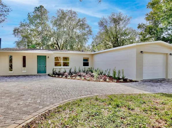 40016 PALM STREET, LADY LAKE, FL 32159