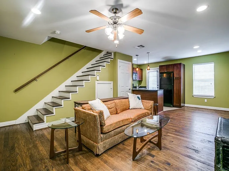 4734A Bradford Dr — Photo 6