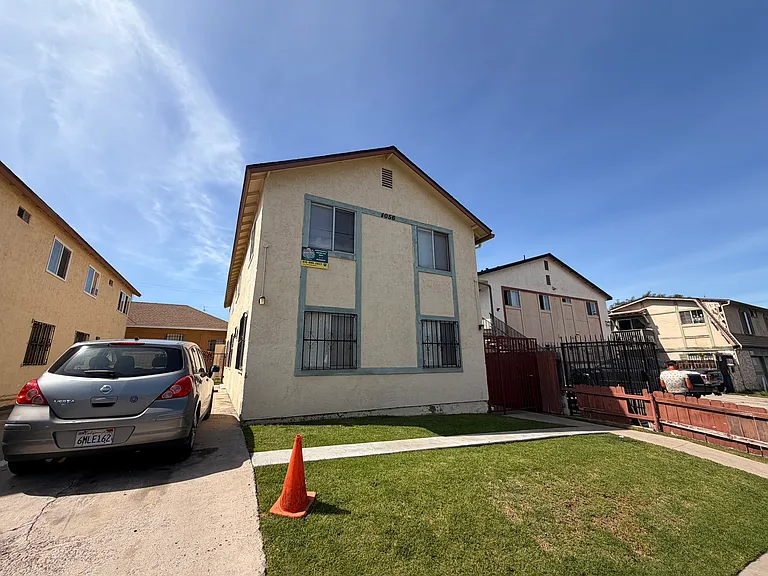 4056 Chamoune Ave #1 — Photo 1