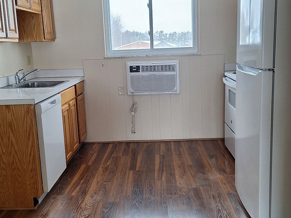 2nd image of 105 Cuttle Rd