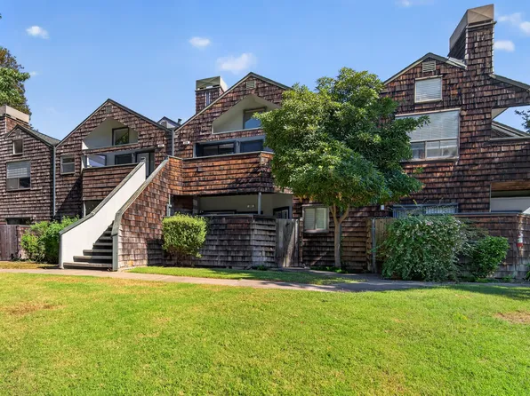370 Stacey Cmn, Fremont, CA