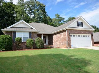6815 Breyerton Way SE, Owens Cross Roads, AL 35763