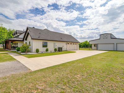 1621 County Road 1123, Godley, TX, 76044