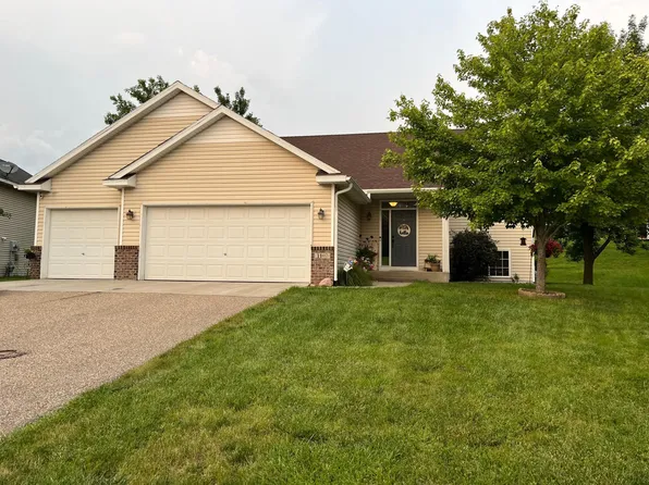 1107 N Ridge Dr NW, Montgomery, MN 56069