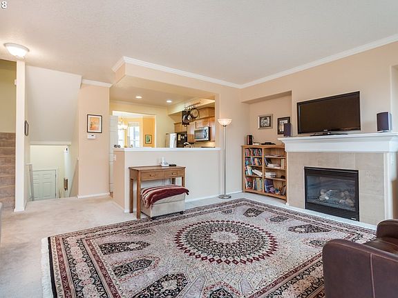 3rd image of 13275 SW Kingston Pl