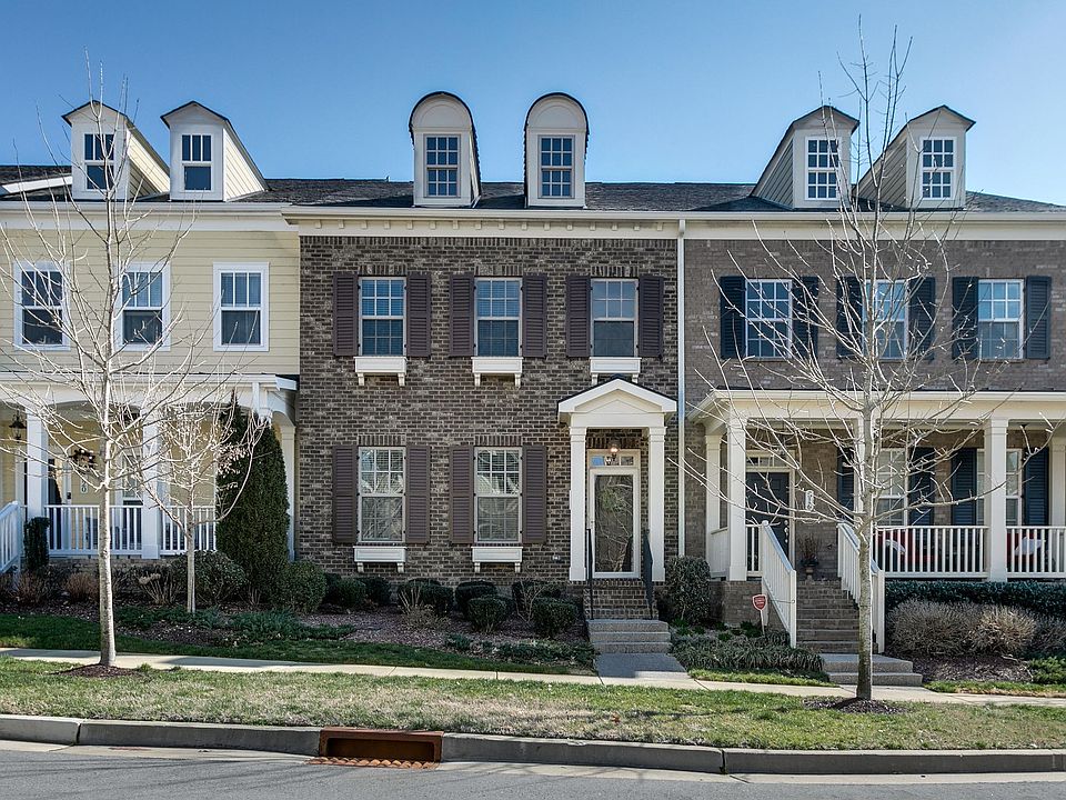 1st image of 518 Sydenham Dr