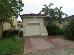 2260 NE 37th Rd, Homestead, FL 33033