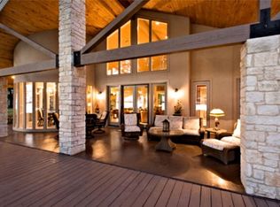 137 Hilton Head Island Dr, Mabank, TX 75156